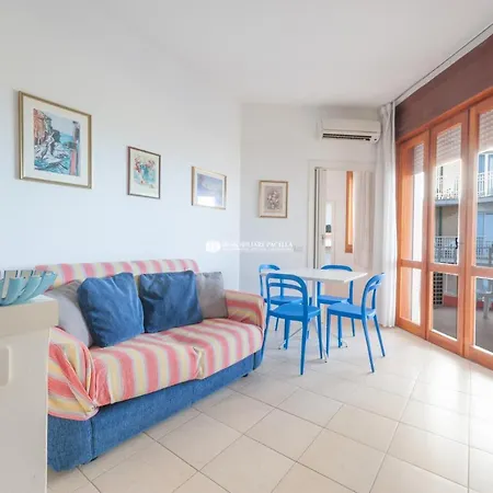 Apollo Immobiliare Pacella *